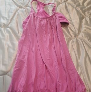 Lululemon tops with bra